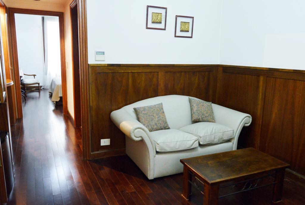 Hotel Posta Carretas Buenos Aires Room photo